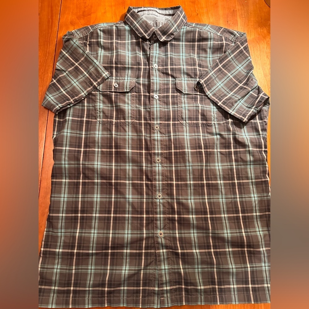 Kuhl Men’s Eluxur Brown/blue shirt medium